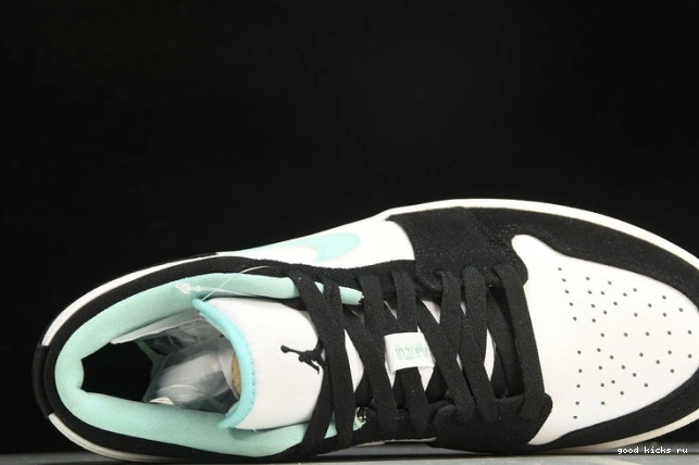 Jordan Island Air Low CQ9828-131 Green 1 0823